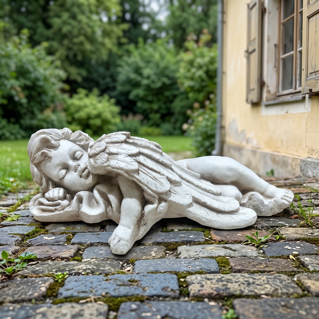 Sleeping Cherub Garden Statue, Antique Stone White Lying Angel Resin Figurine, Peaceful European Style Memorial Outdoor Lawn Ornament