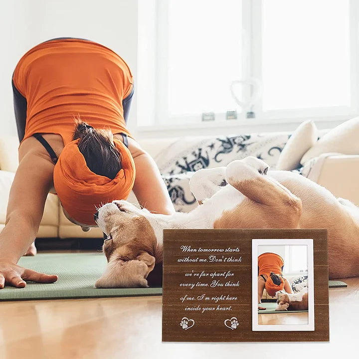 Customizable Wooden Pet Memorial Picture Frame in Brown - Wall or Table Display for 4x6 Inch Photos