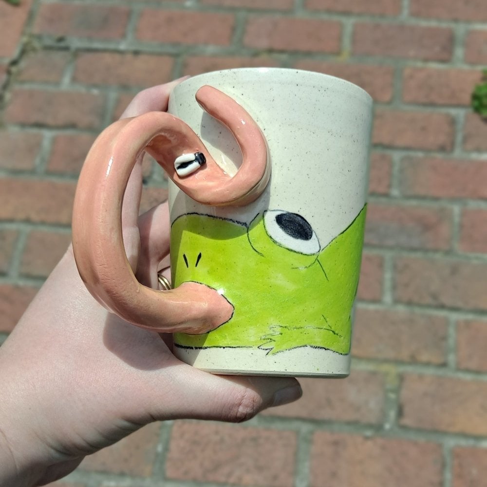 Handmade Frog Tongue Mug – Unique Ceramic Cup with Playful Tongue Handle