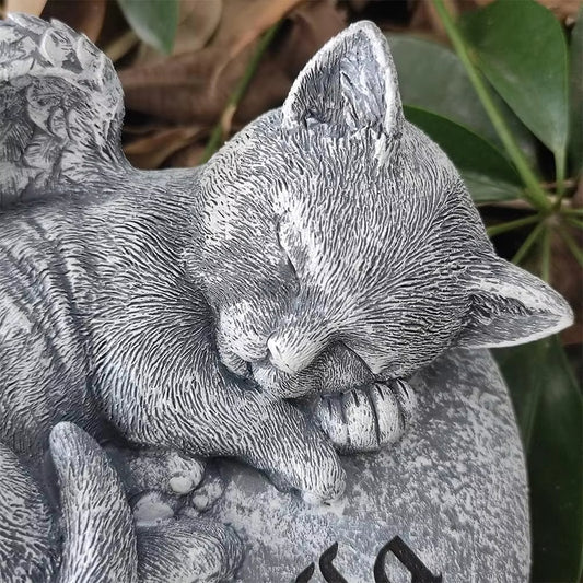Angel Cat Memorial Garden Statue Stones Grave Markers with a Cat Sleeps on The Heart-Shaped Stone